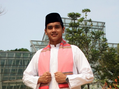 Pakaian Adat Jakarta Kerap Digunakan Oleh Masyarakat Betawi Gambar Baju