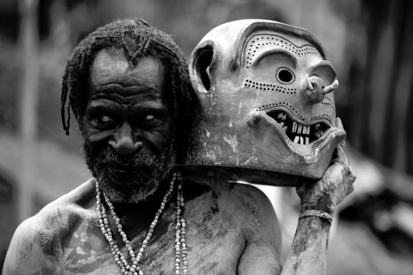 Keunikan-Adat-Khas-Provinsi-Papua