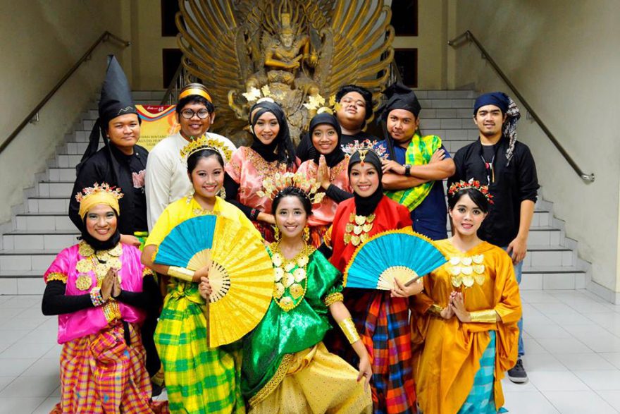 Tips untuk Berkomunikasi antar Budaya