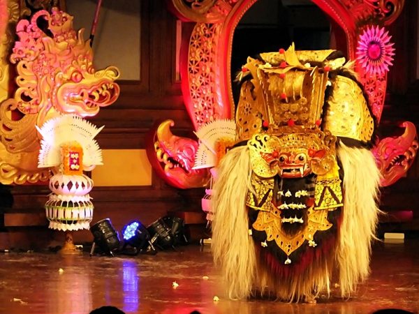 gambar-tari-dan-seputar-jakarta-dance-meet-up-2017